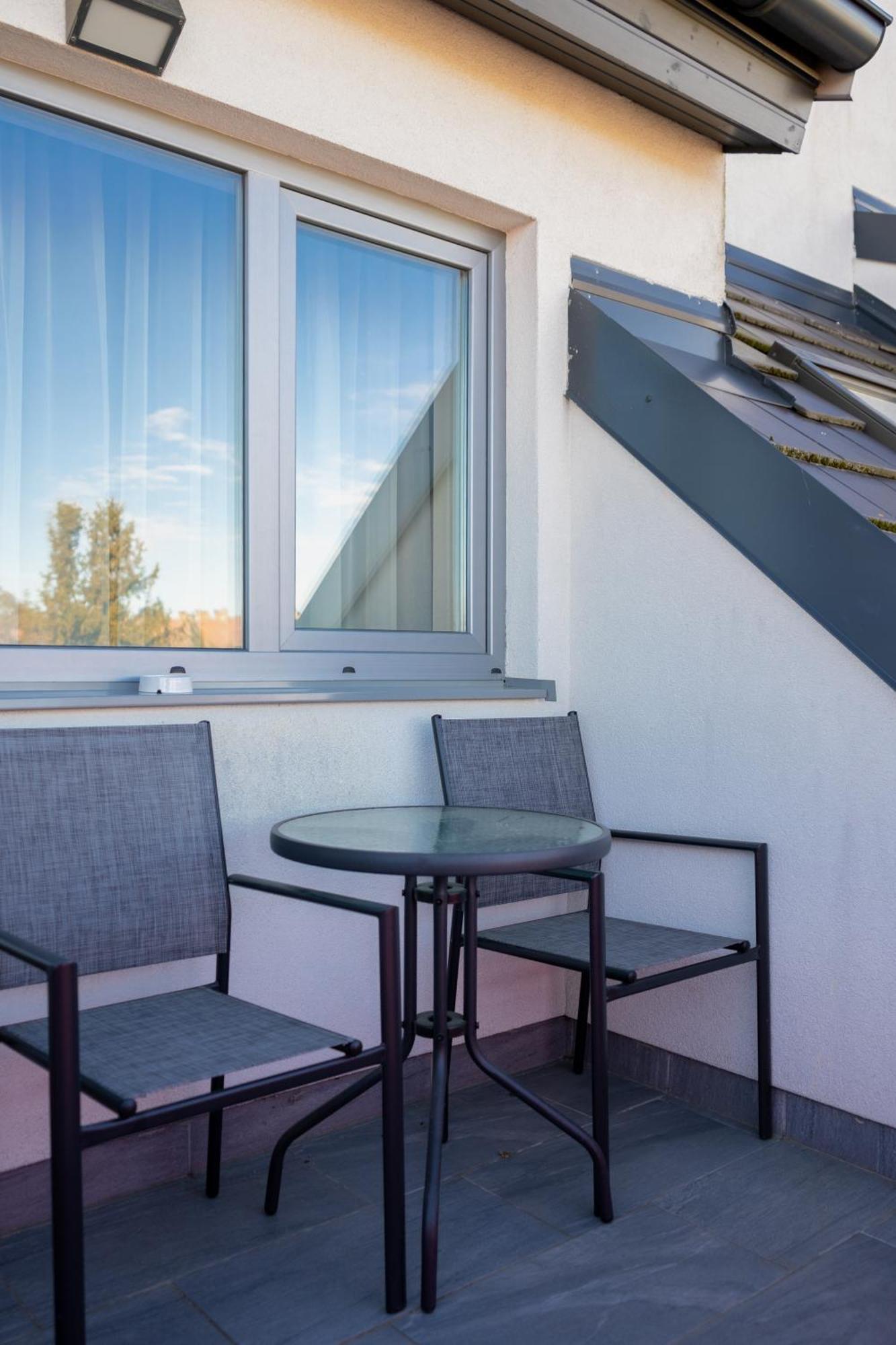 Zafir Apartman Sárvár Exterior foto
