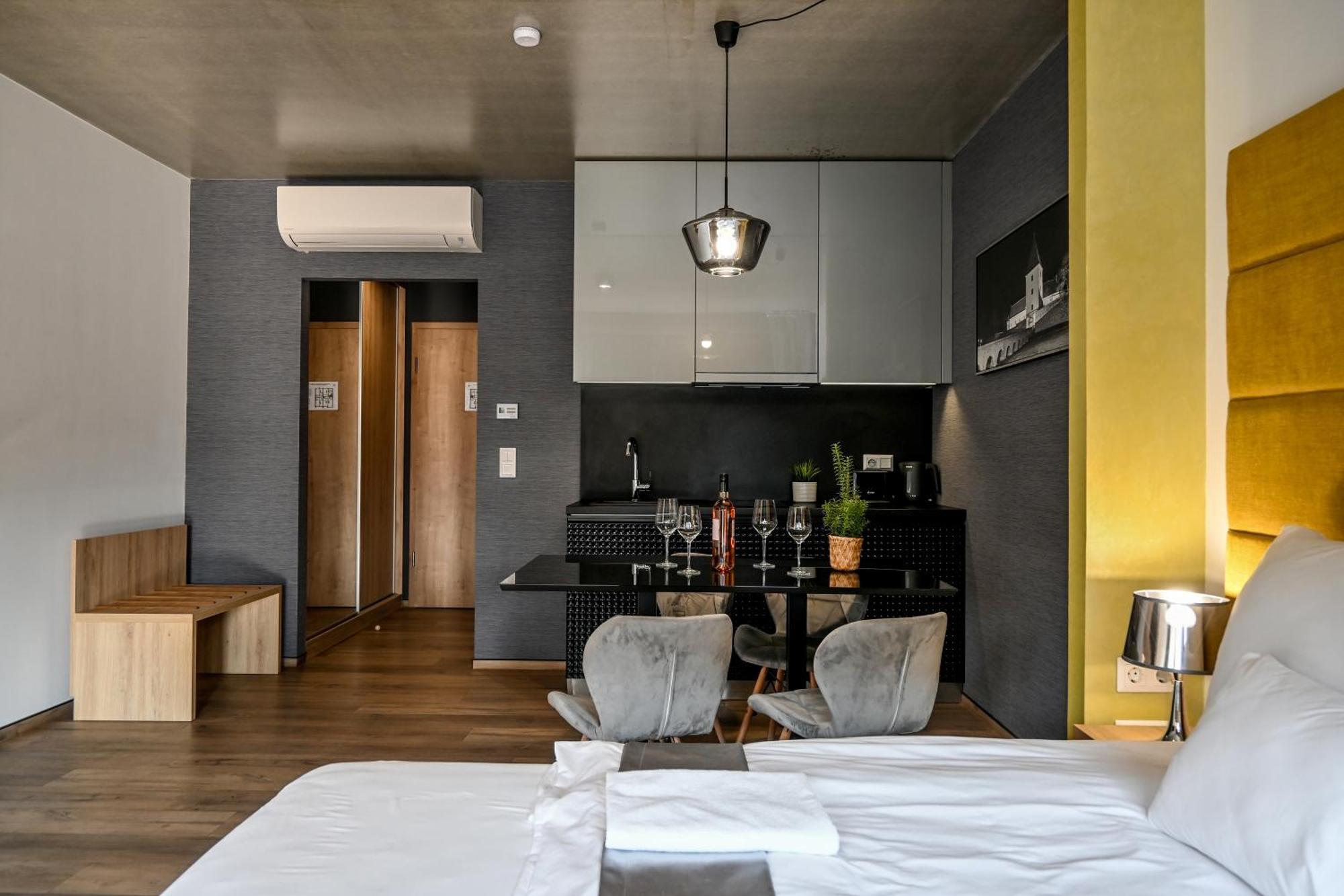 Zafir Apartman Sárvár Exterior foto