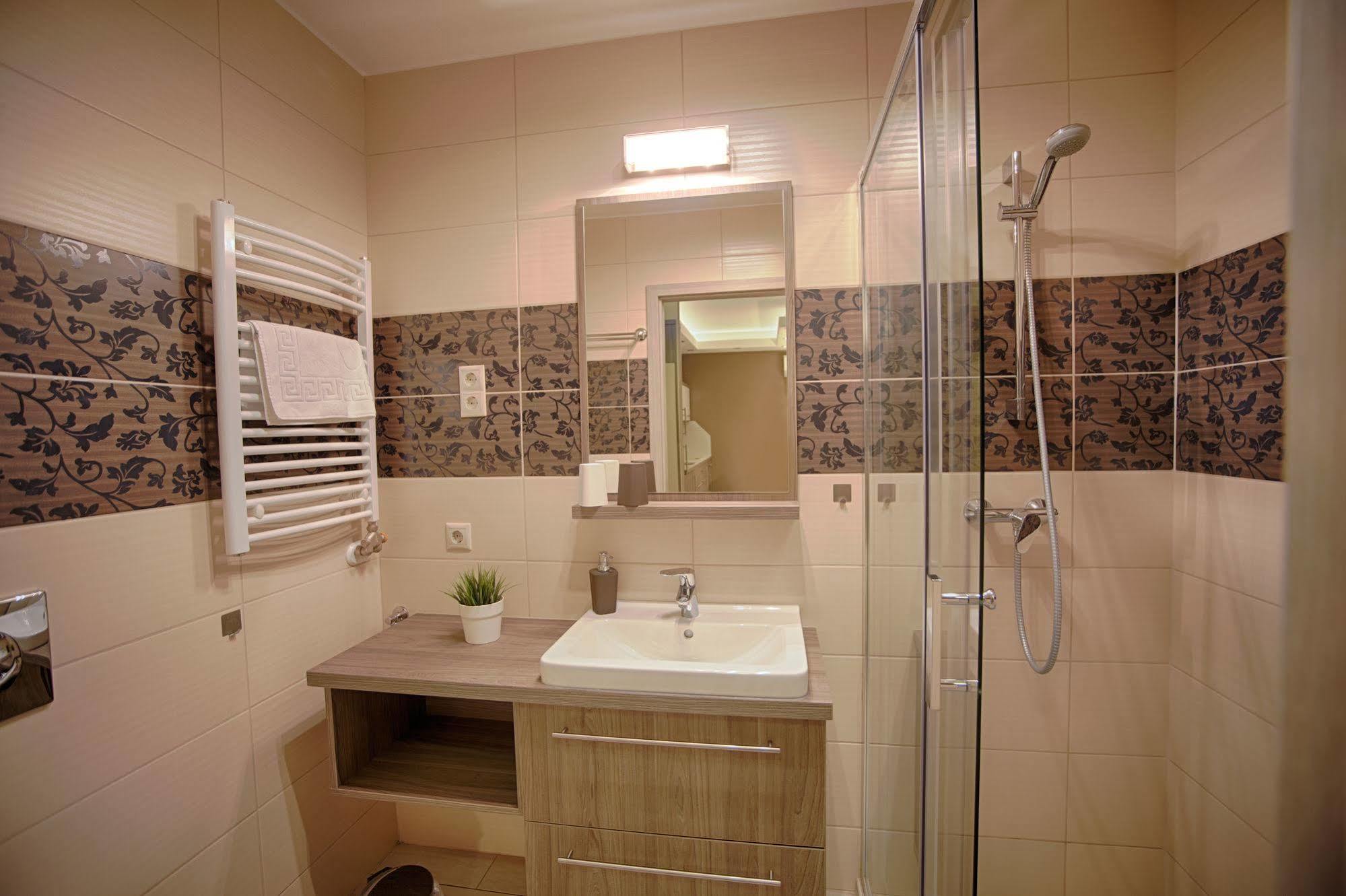 Zafir Apartman Sárvár Exterior foto